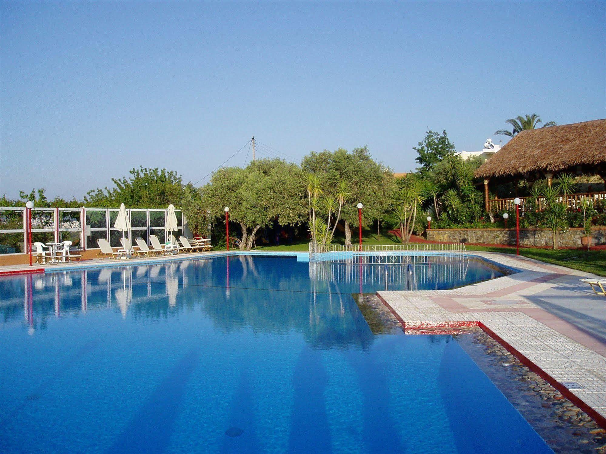 Nea Kydonia Suites & Studios Daratsos Екстериор снимка